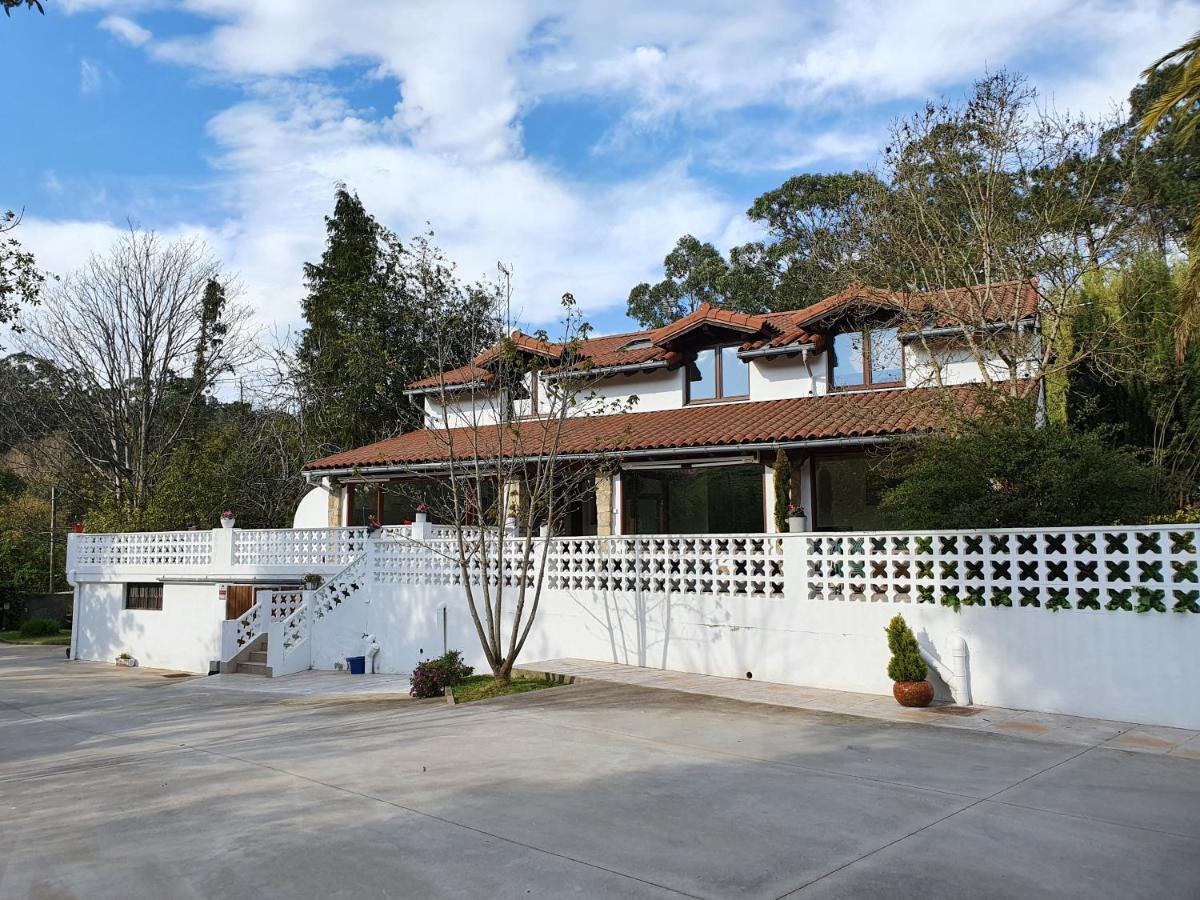Dreams And Friends On The Coast Of Bilbao. Villa Getxo Exterior photo